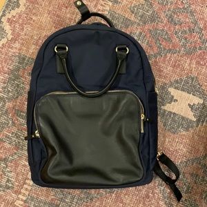 Lo & Sons navy backpack rowledge style